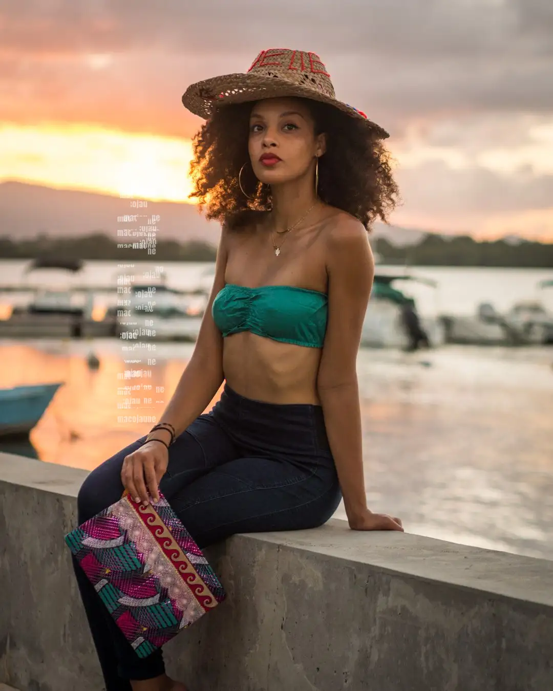 Insta 8262172